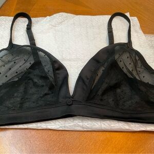 Intimissimi Black bra size 38C NWOT